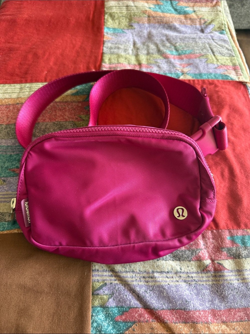 lululemon athletica Fuchsia Pink Crossbody Belt Bag